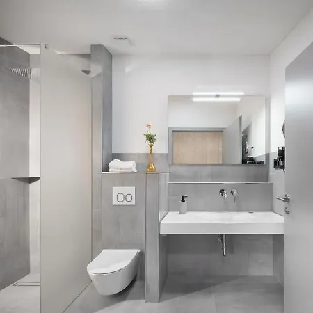 Apartment Im Vogelgesang W2 *